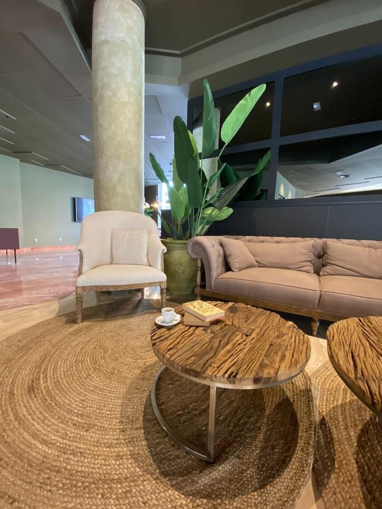 Hotel Sb Express Tarragona Eksteriør bilde
