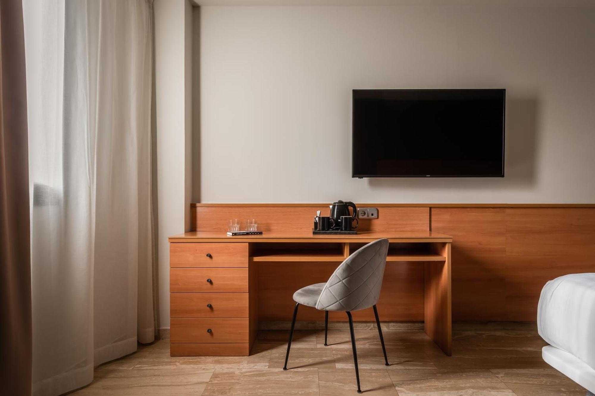 Hotel Sb Express Tarragona Eksteriør bilde